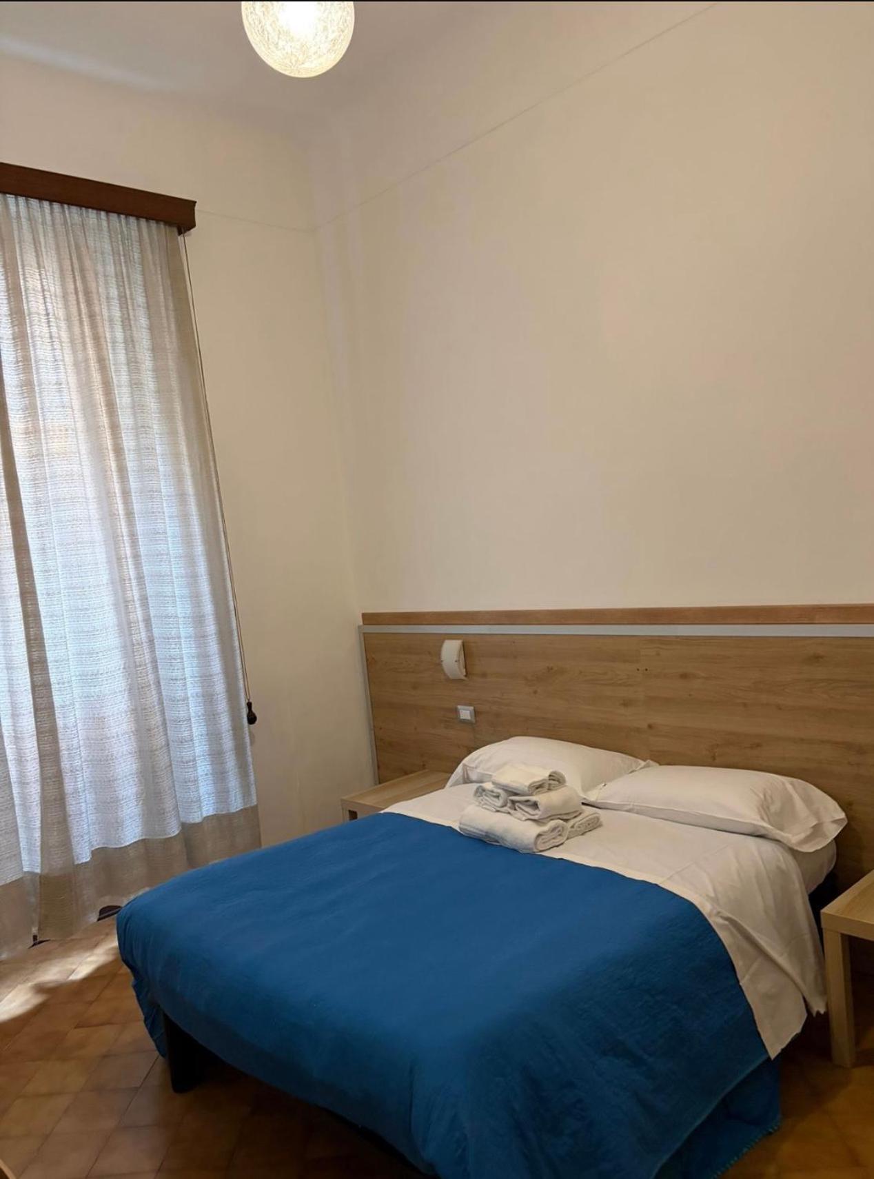 Lux Hotel Durante — Foto 1